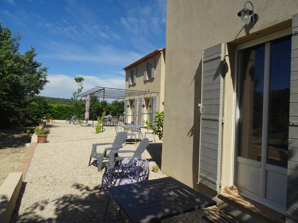 Campagne Ceres Bed & Breakfast Le Puy-Sainte-Reparade Ngoại thất bức ảnh