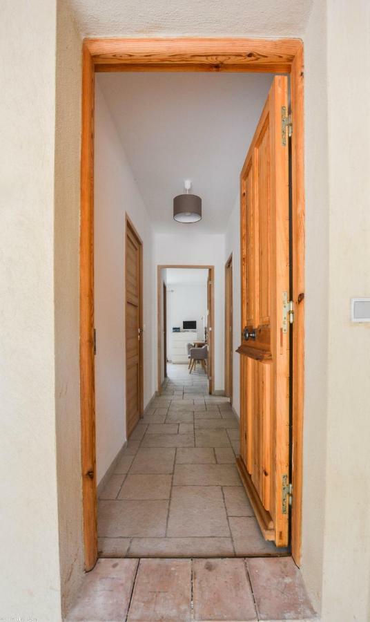 Campagne Ceres Bed & Breakfast Le Puy-Sainte-Reparade Ngoại thất bức ảnh